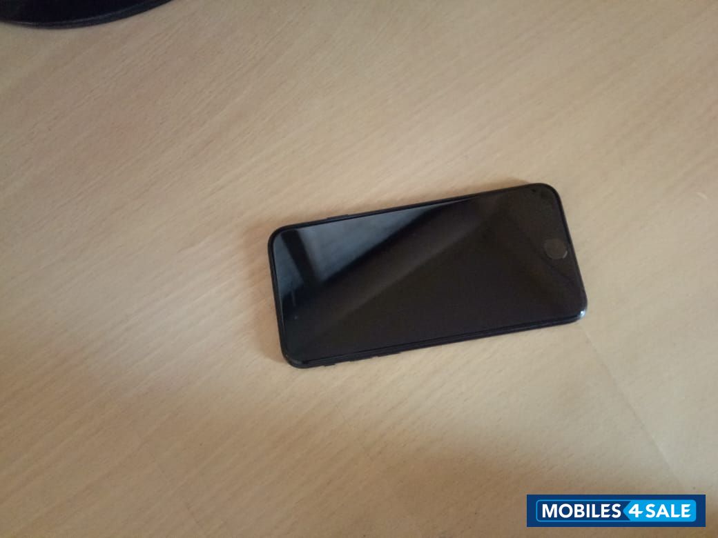 Apple  iPhone 7 32GB