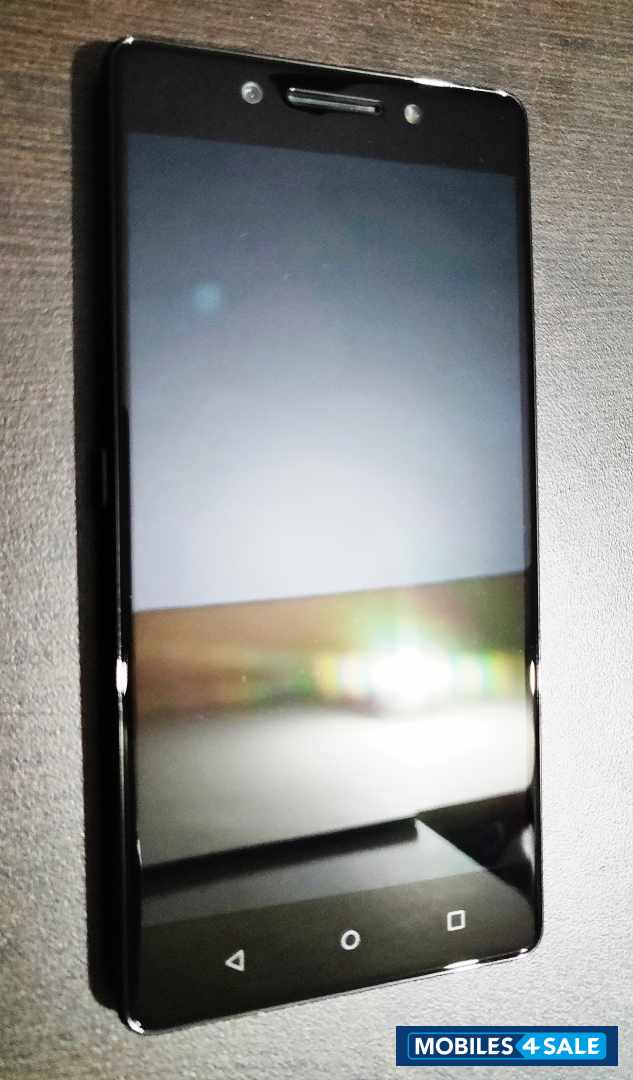 Black Lenovo K8 Note