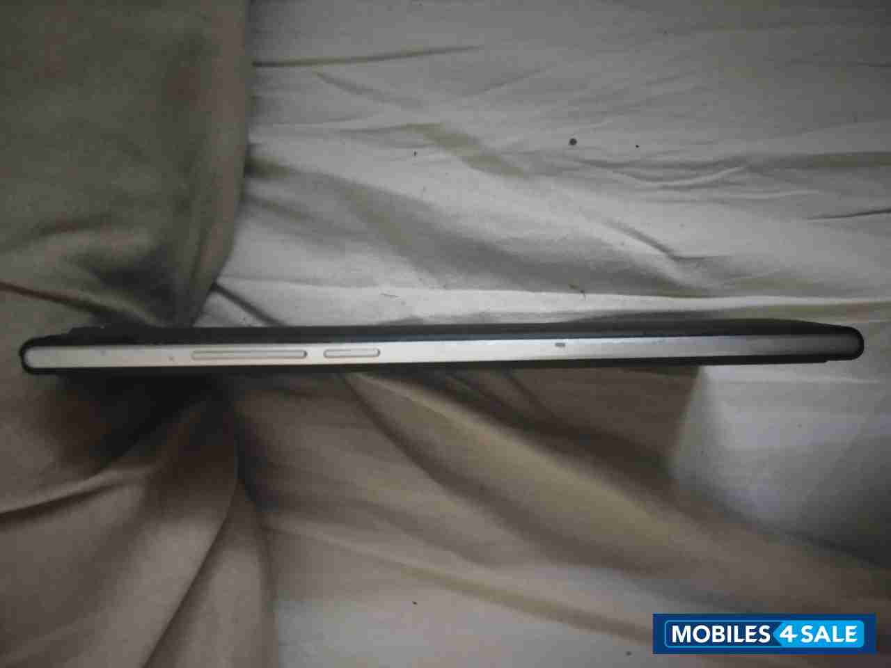 Black Micromax  Micromax canvas play 4g