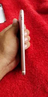 Rose Gold Apple iPhone 7