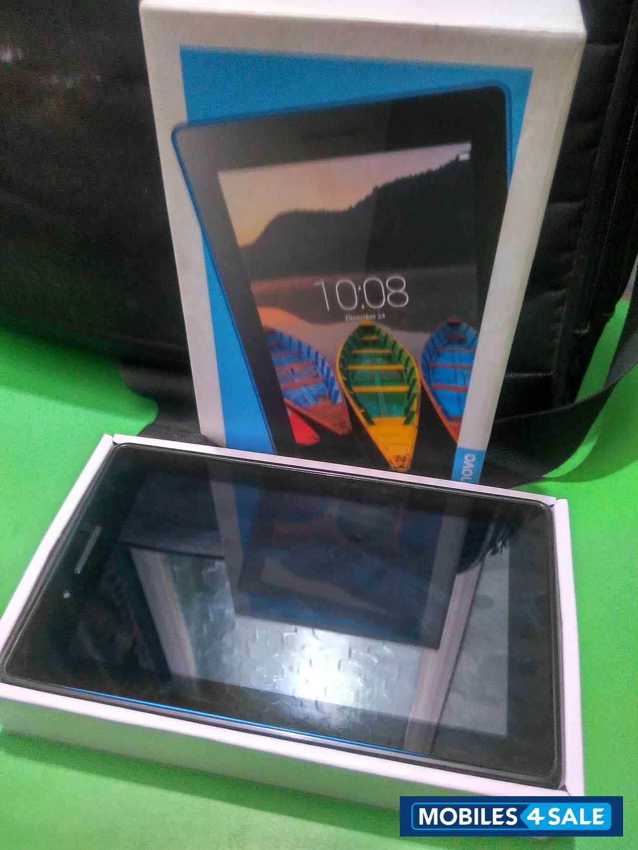 Lenovo  Tab 3 7 essential