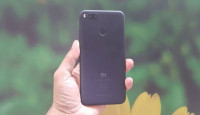 Black Xiaomi  Mi A1