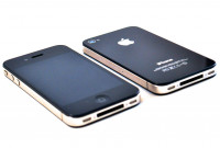 Apple  iPhone 4S 8GB