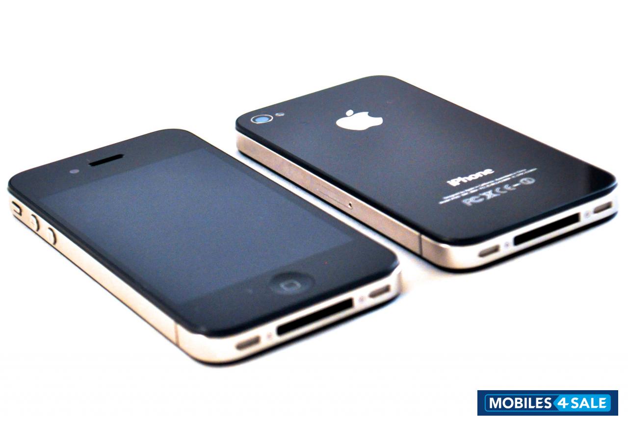 Apple  iPhone 4S 8GB