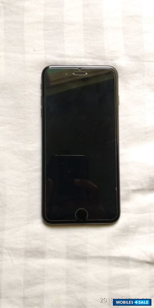 Apple  7 plus 128 gb