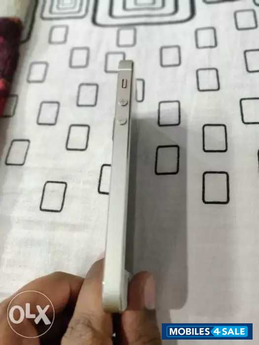 Gold Apple iPhone 5S