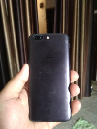 OnePlus  5