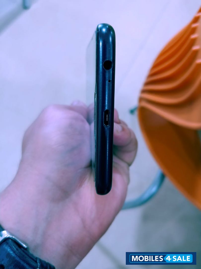 Black Samsung  On Max