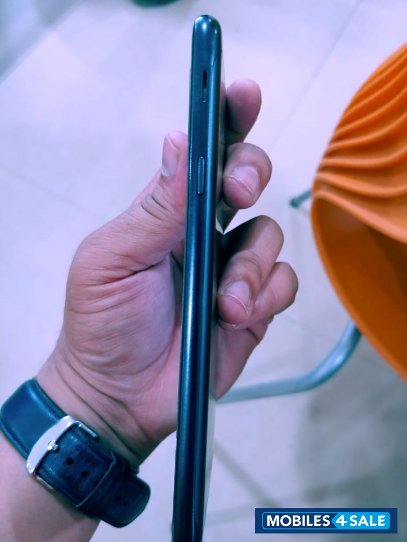 Black Samsung  On Max