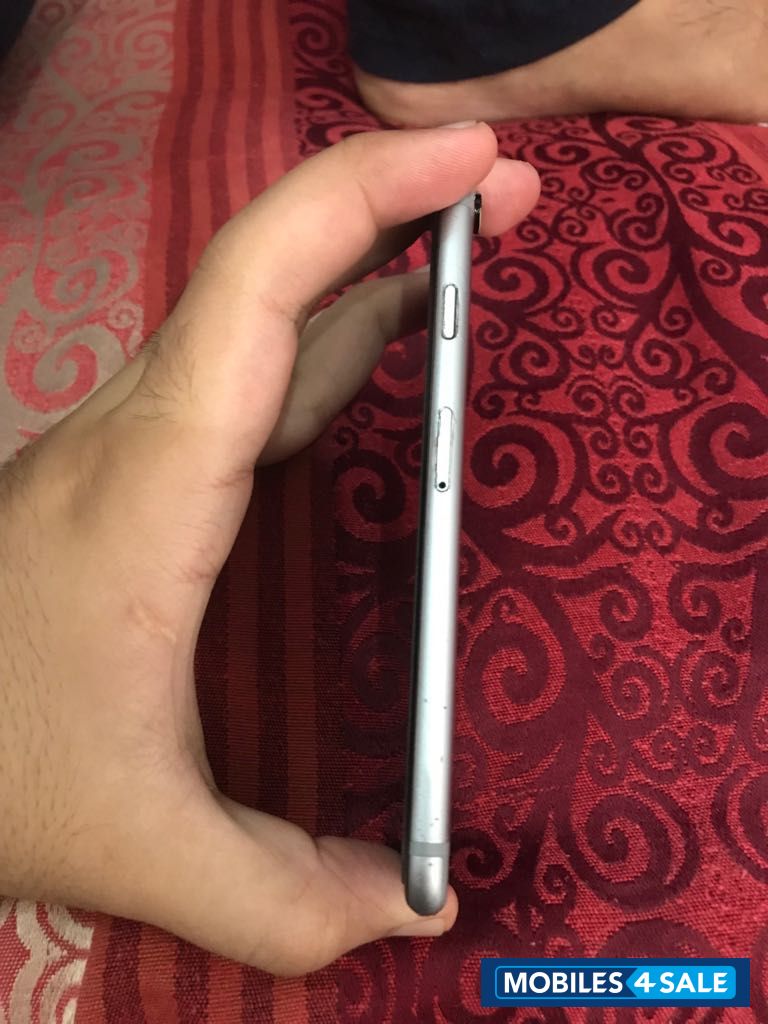 Apple  iPhone 6s 64GB