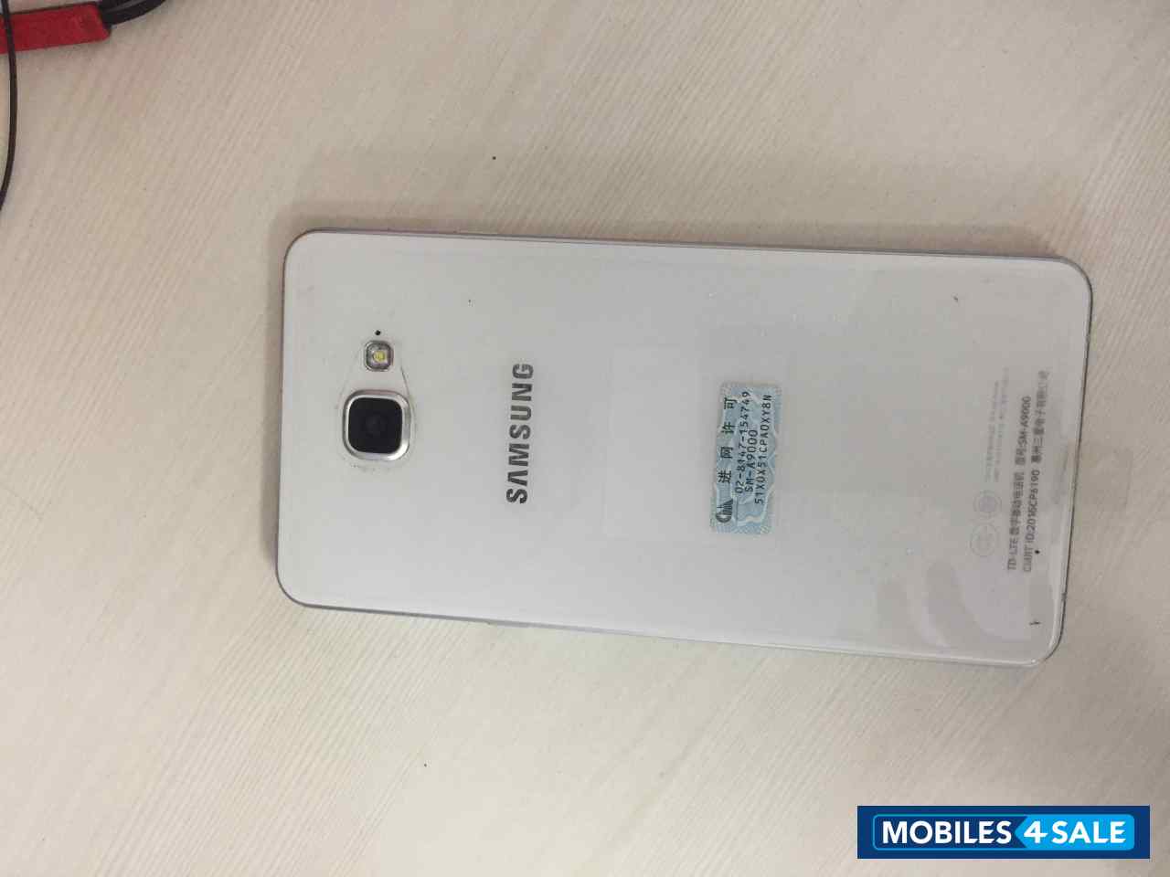 White Samsung  Galaxy A9
