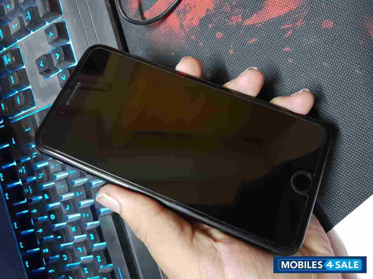 Apple  iphone 7 plus