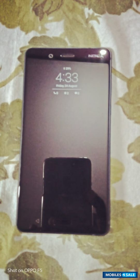 Nokia  Nokia 8