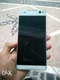 Sony  Xperia c5 ultra