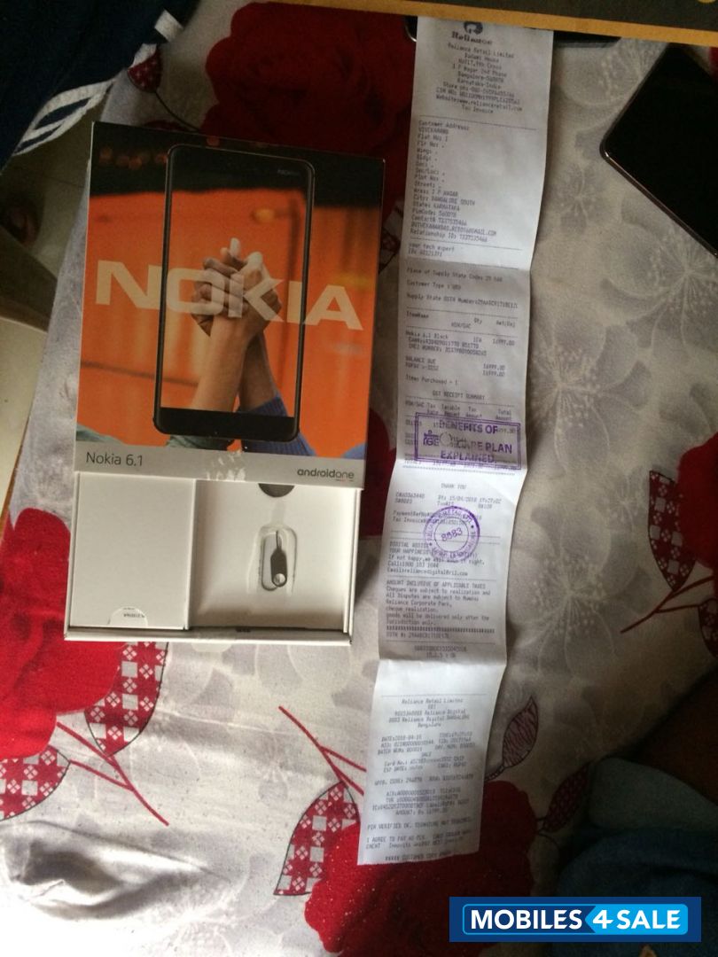 Nokia  6.1