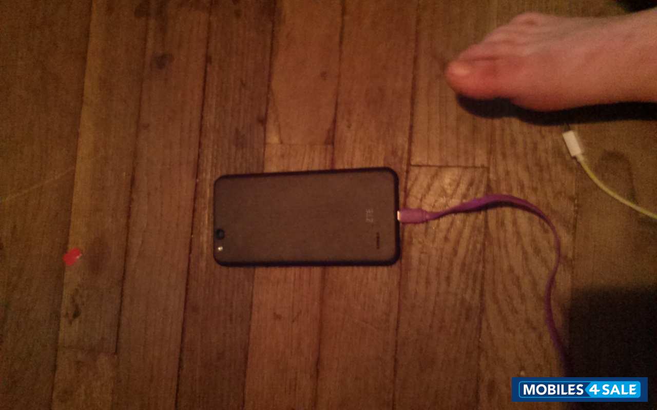 Black Alcatel Android ZTE Black Alcatel Android ZTE