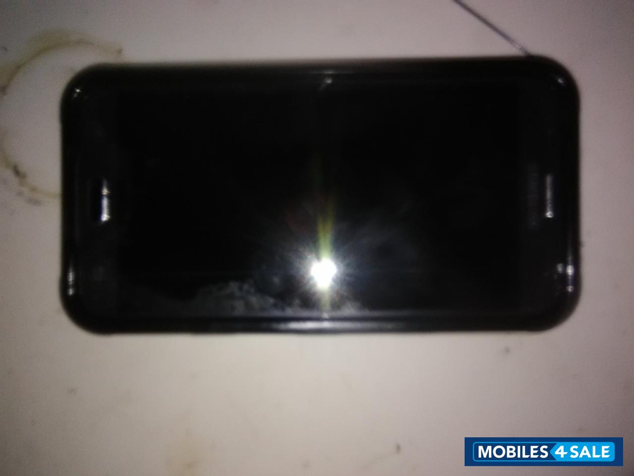 Black Samsung Galaxy j7 Sky Pro Black Samsung Galaxy j7 Sky Pro