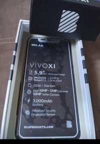Bleu  BLU VIVO XI