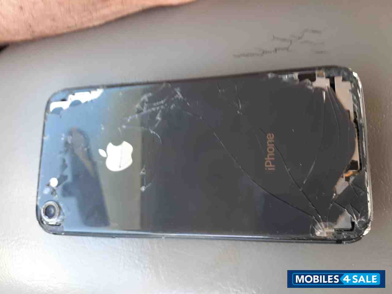 Black Apple  Iphone 8