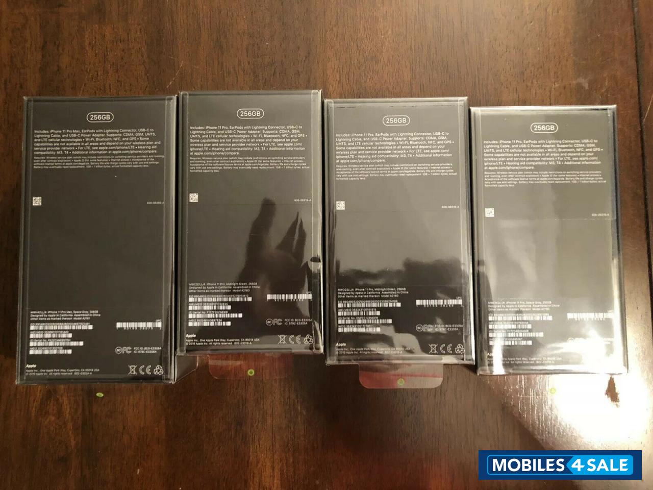 Apple iPhone 11 Pro Max Apple iPhone 11 Pro Max