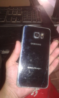 Samsung Galaxy S6 Edge +