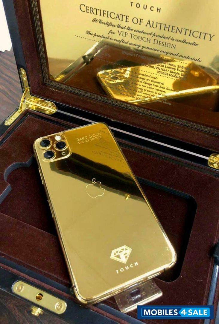Gold Apple  iphone 11 pro gold