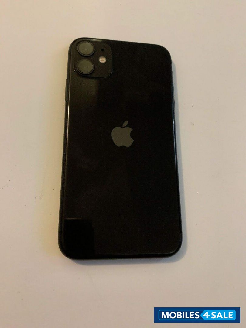 Black Apple  iphone 11