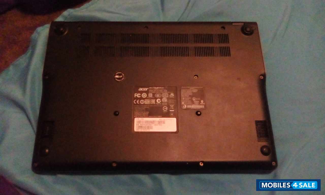 Grey Acer C720 Chromebook