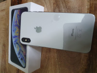 White/ Silver Apple iPhone
