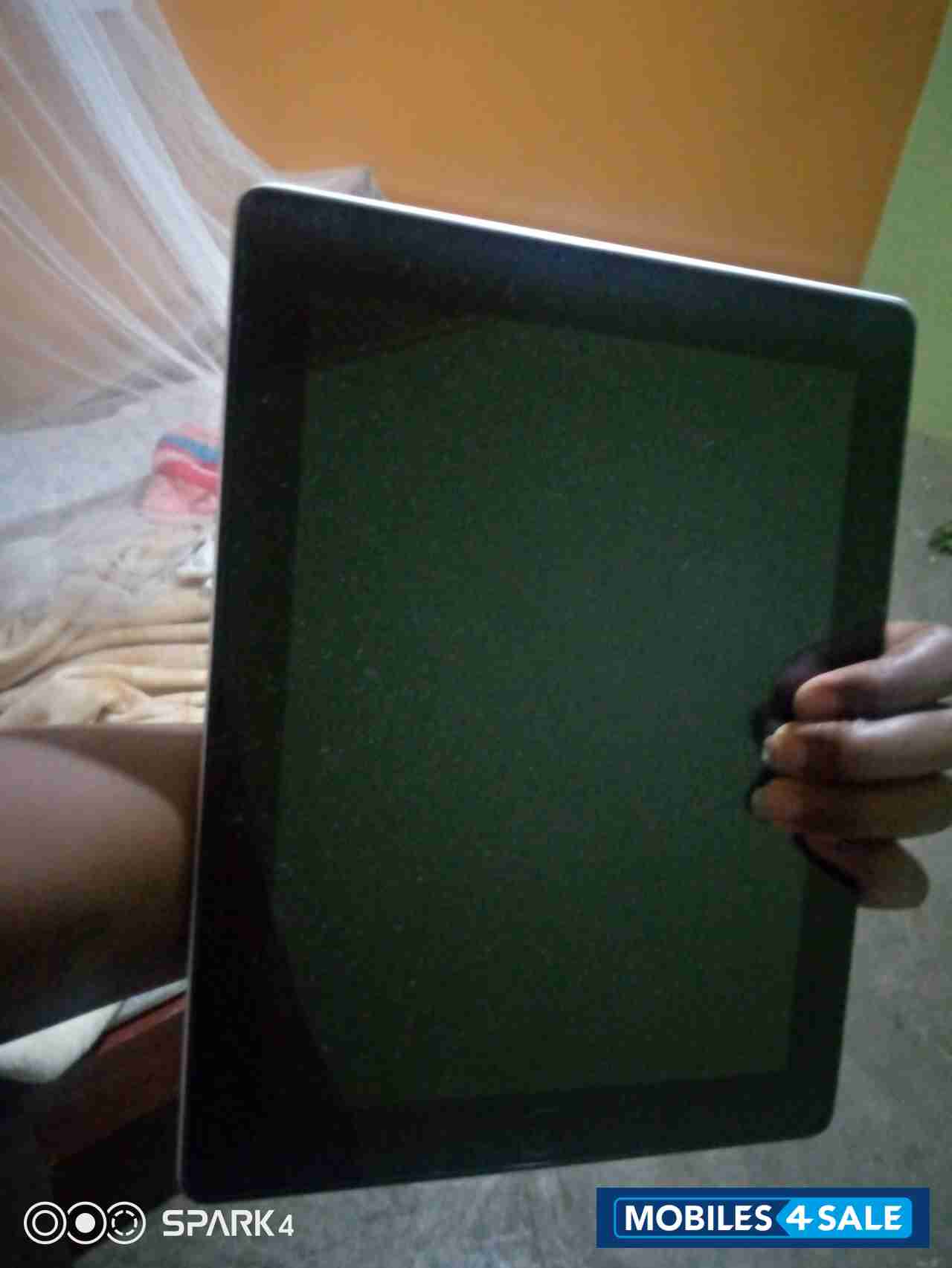 Grey ipad 32GB