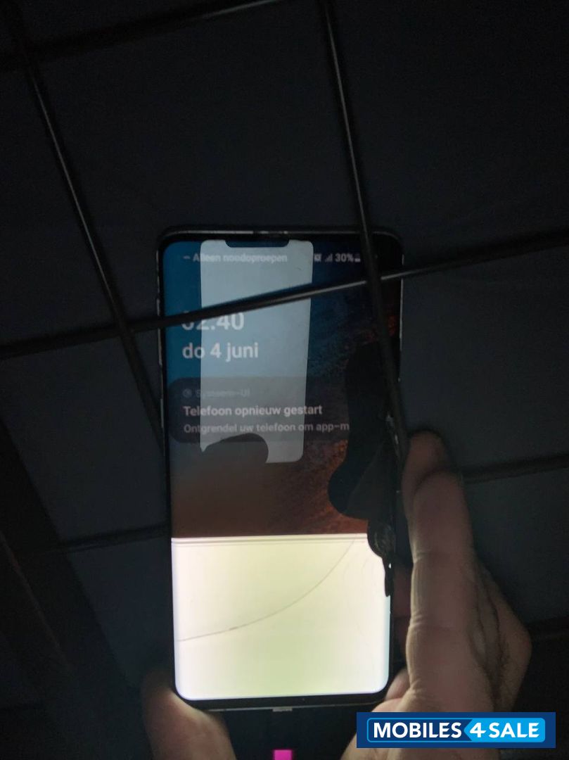 White Pearl Samsung Galaxy S