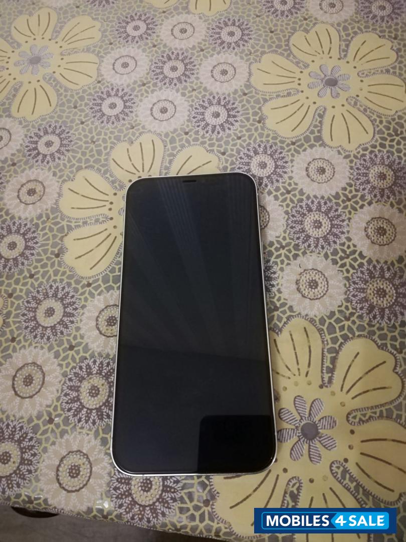 Apple iphone 12 pro max 128gb 10/10 ,98 health Apple iphone 12 pro max 128gb 10/10 ,98 health