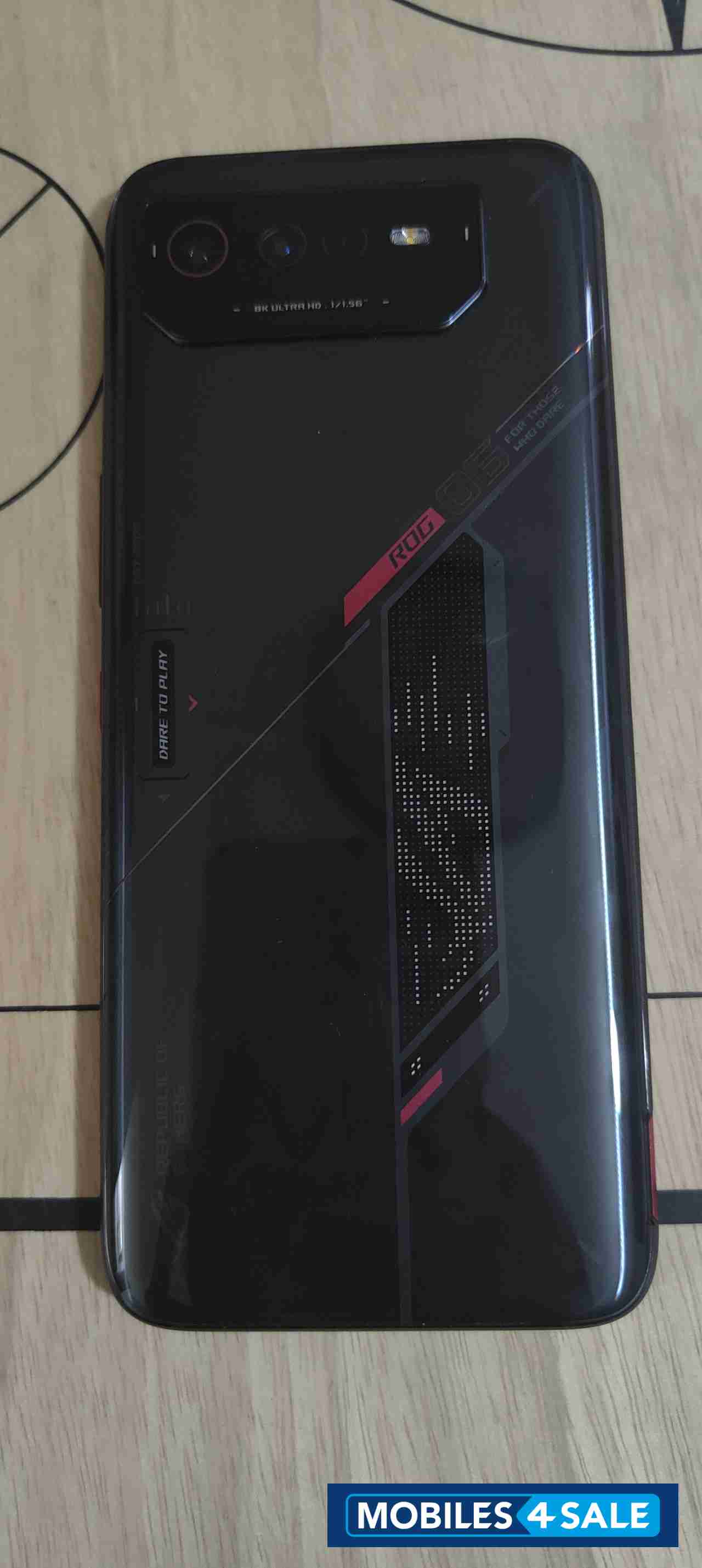 Asus  Rog 6