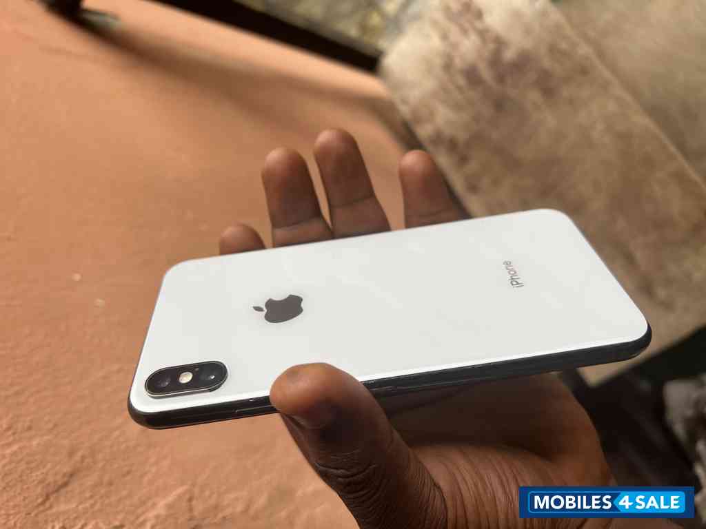 Apple iPhone Xsmax Apple iPhone Xsmax