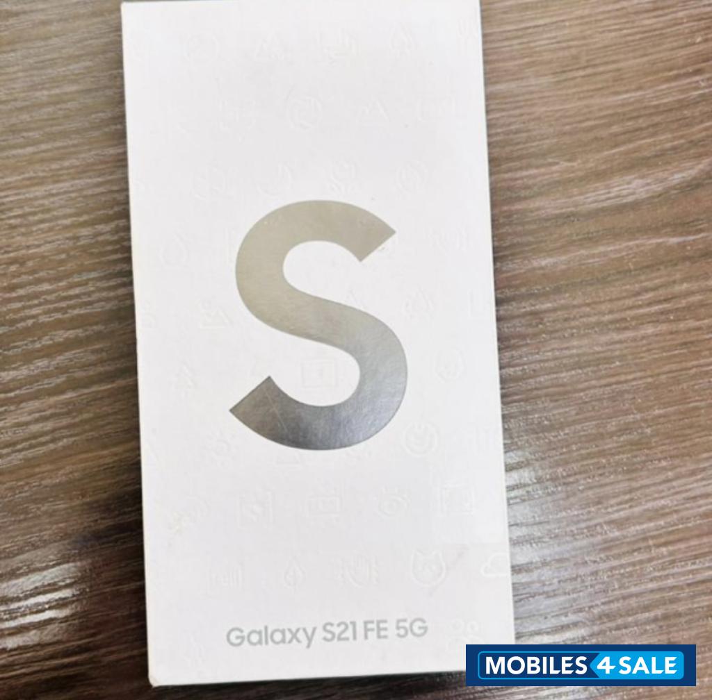 Grey Samsung  S21 FE 5G