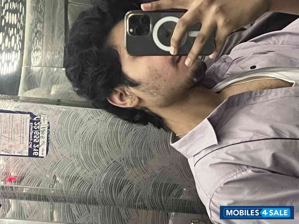 Apple  iPhone 13 pro