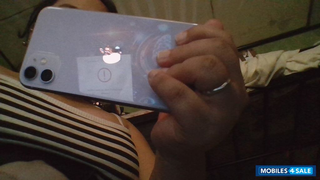 Apple  Iphone 11