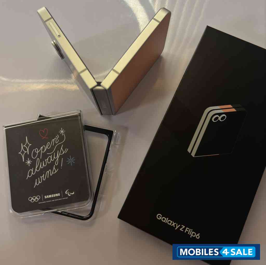 Samsung Galaxy flip z 6 Samsung Galaxy flip z 6