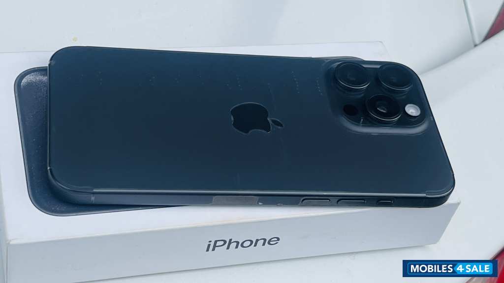 iPhone 15 pro 256 GB