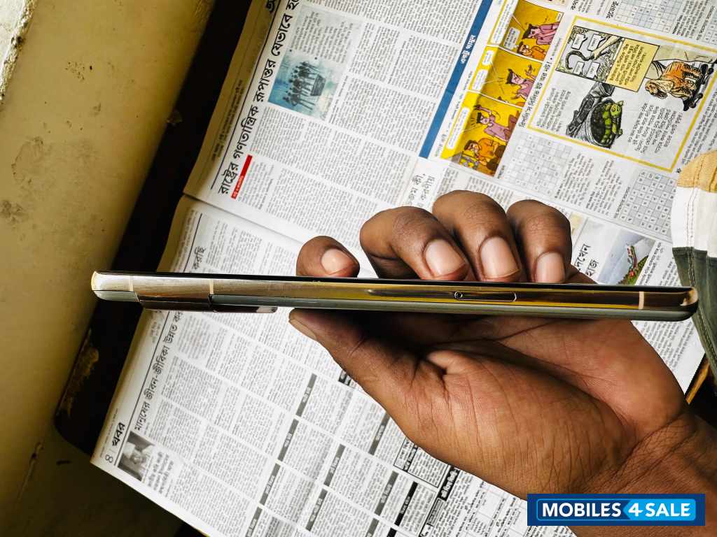 Hazel Google Pixel 7 pro