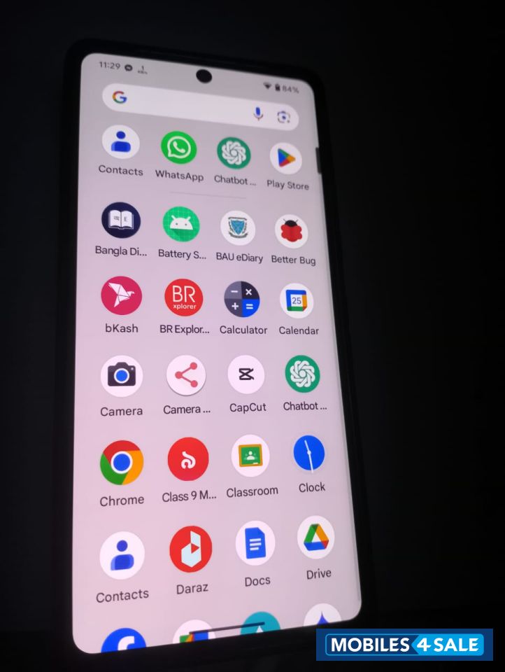 Hazel Google Pixel 7 pro