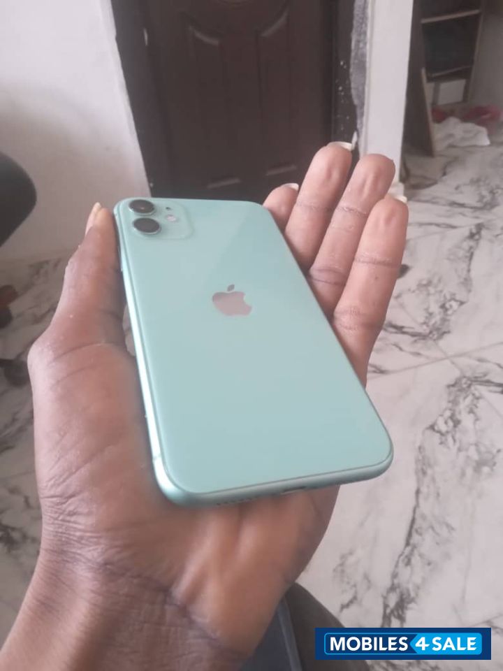 Green Iphone 11