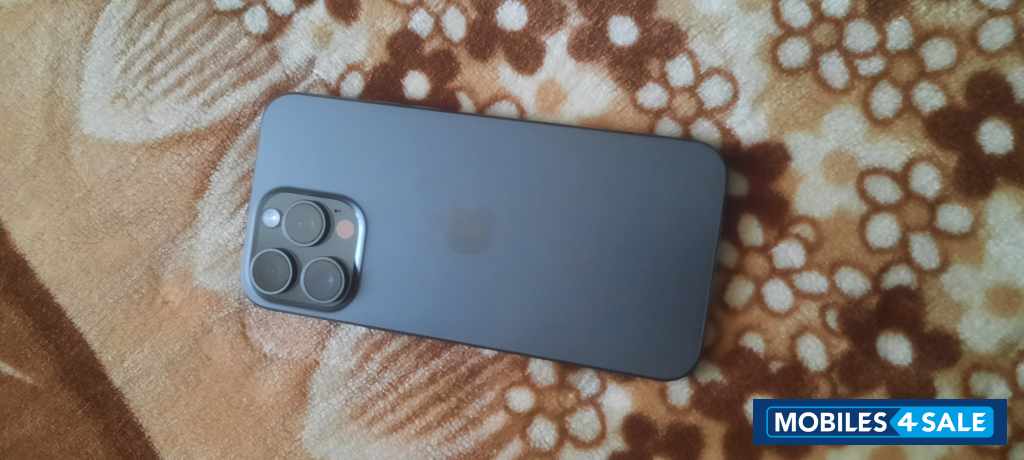 Graphite Grey Iphone 15 pro max Graphite Grey Iphone 15 pro max