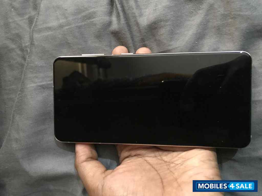 Violet Platinum Sumsung Galaxy S21