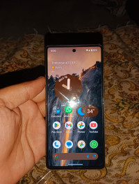 Black Google Pixel 7