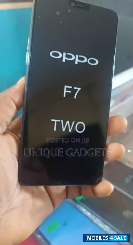 Oppo F7