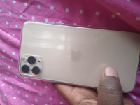 Gold Iphone Iphone 11 pro max