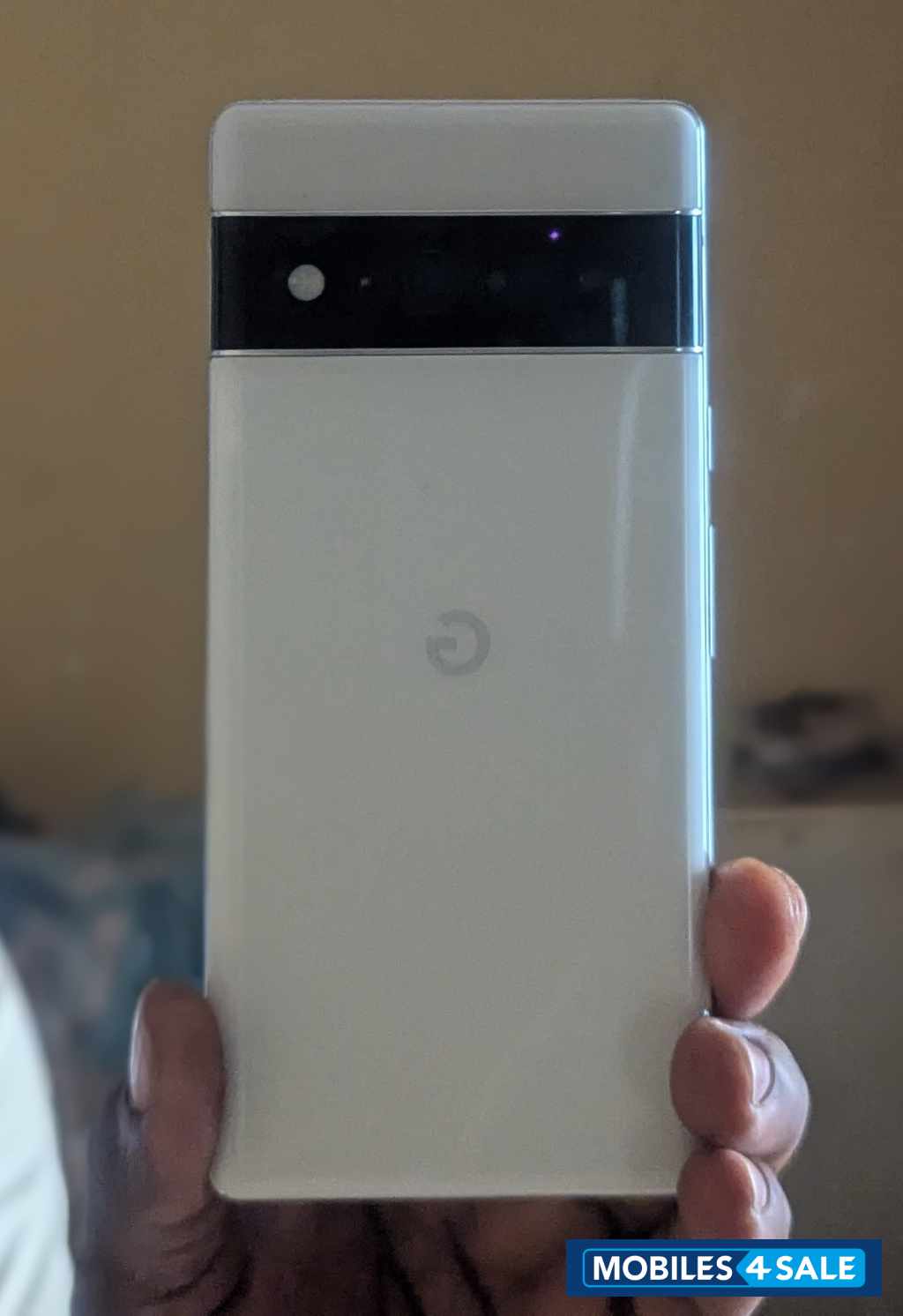 White Google Pixel 6 pro