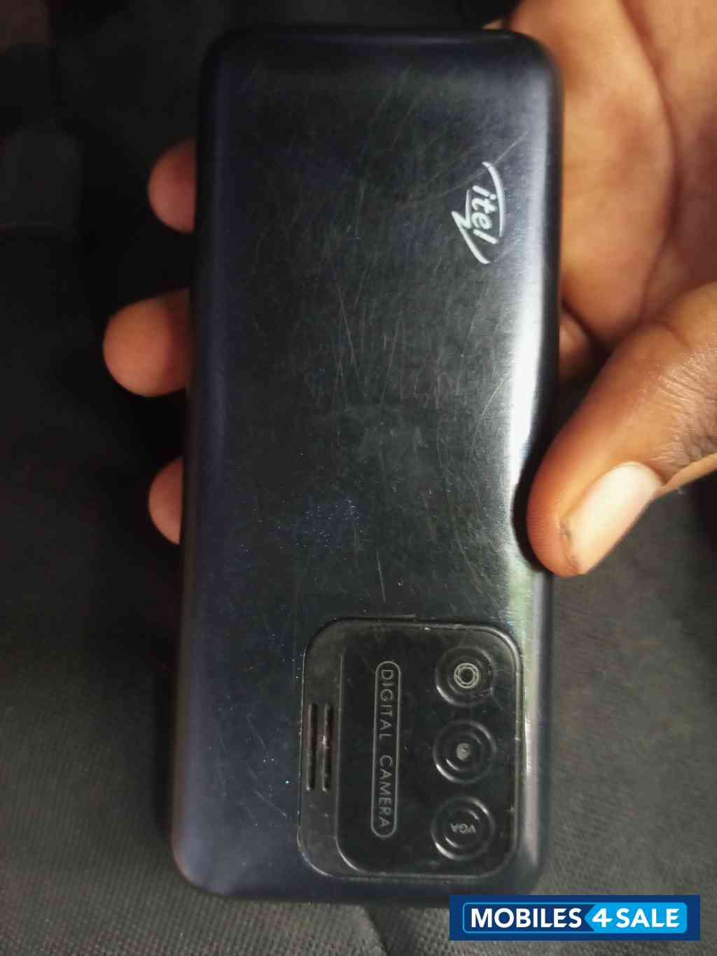 Itel 3 camera button phone