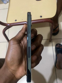 Apple Iphone 12. Pro